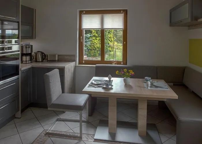 Lägenhet Mit Bergblick By Interhome *